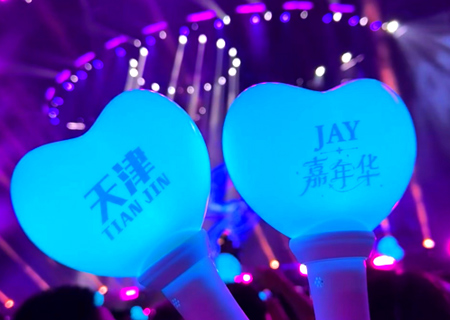 kaiyun开云透明屏与荧光棒惊艳周杰伦天津演唱会（第一场）